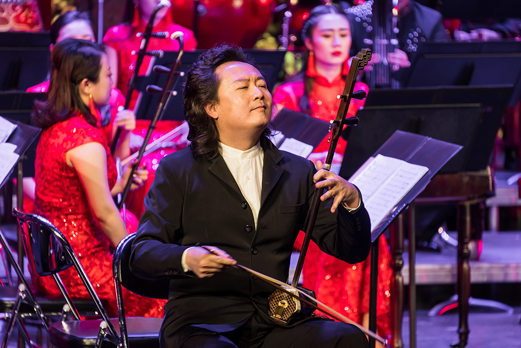 权磊:用胡琴塑就精彩人生